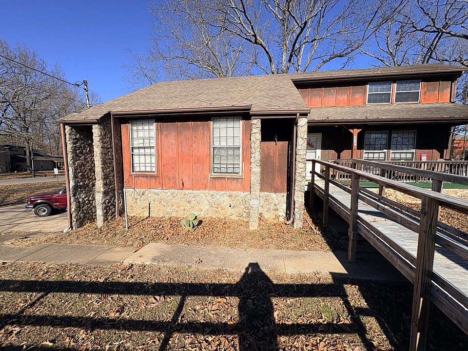 1st image of 535 Inver Ln