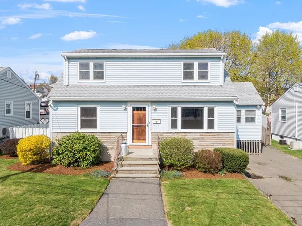 18 Signore Ter, Revere, MA 02151
