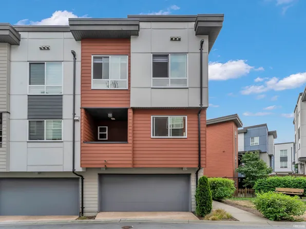1670 160th St #44, Surrey, BC V4A 0C6