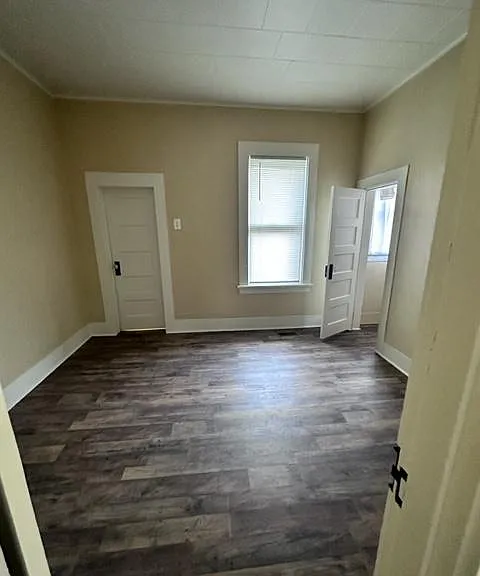 1391 SW Brown St — Photo 11