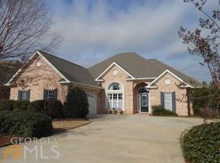 102 Fairfax Ct, Centerville, GA 31028