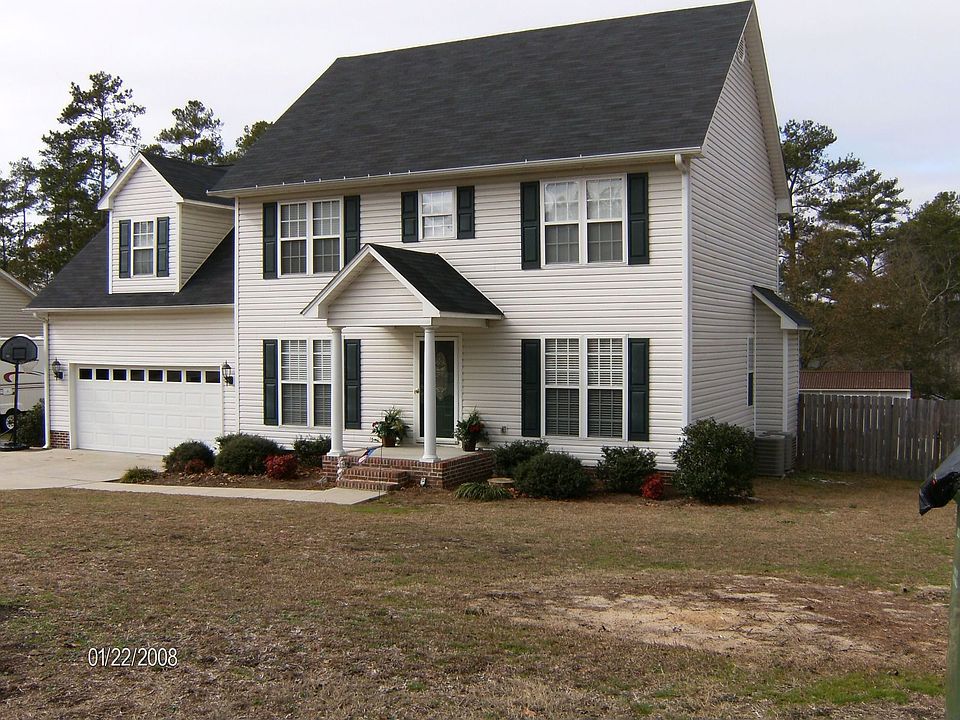 Lg Lot w/ Privacy Fence