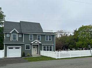 50 Breton Harbors Drive, Toms River, NJ 08753