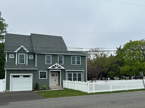 50 Breton Harbors Drive, Toms River, NJ 08753