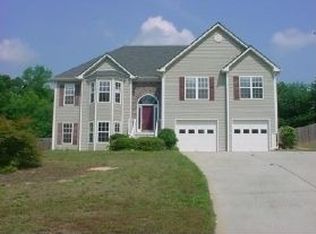 1713 Wyntercreek Ln, Hoschton, GA 30548