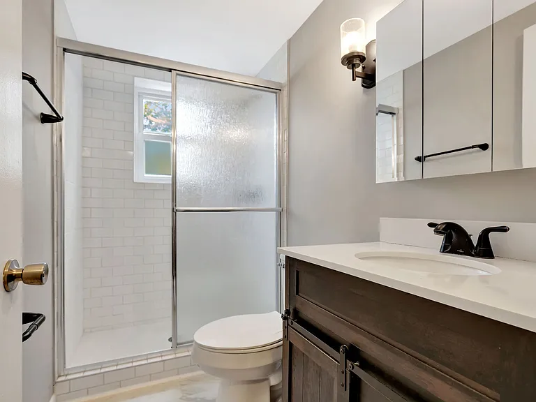 2270 Madison Rd #3C — Photo 16