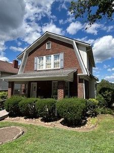 818 5th St, Trafford, PA, 15085
