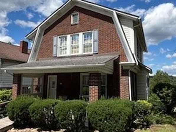 818 5th St, Trafford, PA 15085