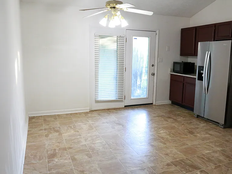 840 Overview Dr — Photo 8