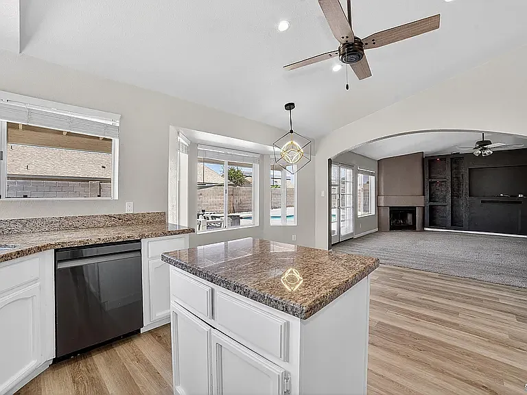 3582 W 14th Pl — Photo 3