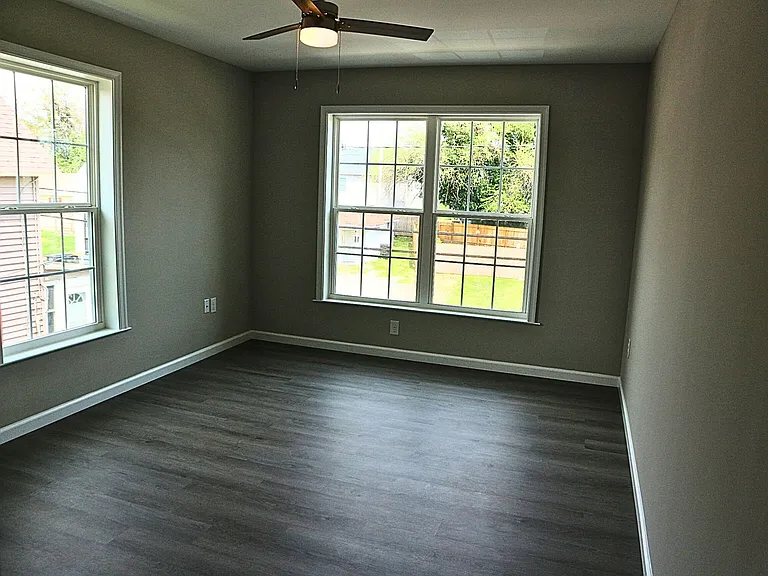 510 N Church St — Photo 5