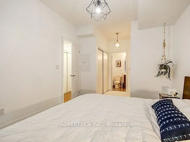 15 Sousa Mendes St #702 — Photo 17