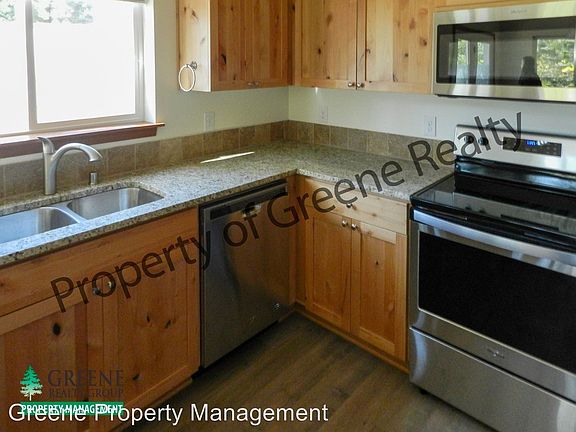 3rd image of 1906 Burbank Ave NW