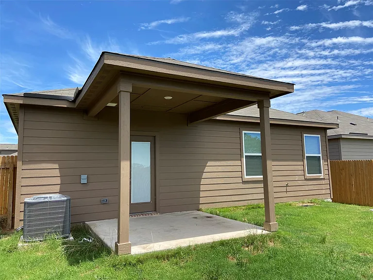 509 Congress Way — Photo 39