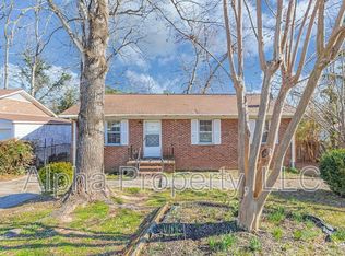 31 Pinehurst St, Taylors, SC 29687