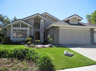 28064 Kenton Ln, Santa Clarita, CA 91350