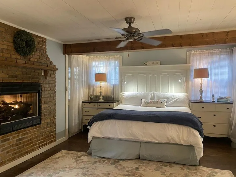 70 Rolling Acres Dr — Photo 4