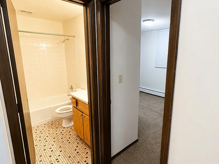 Mechanic Avenue Apartments — Photo 15