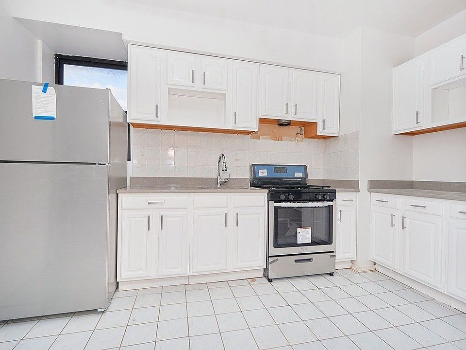 1st image of 615 W 136th St APT 20