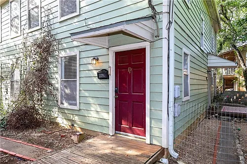 1305 Lorrain St #D Photo 1