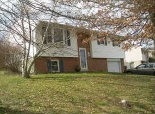 3062 Buckthorn Dr, Lancaster, PA