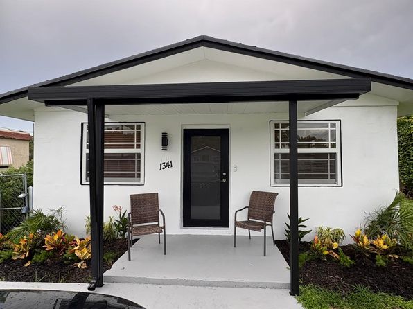 1342 NW 75th St