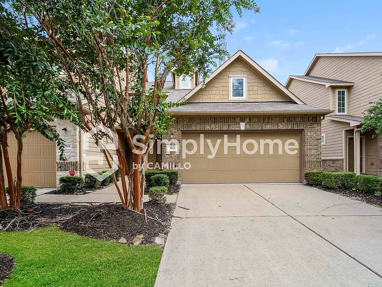 3914 Calgary Cir — Photo 6