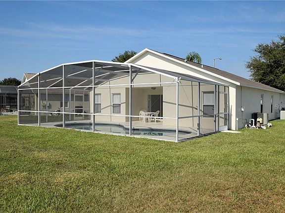 2nd image of 17348 Woodcrest Way
