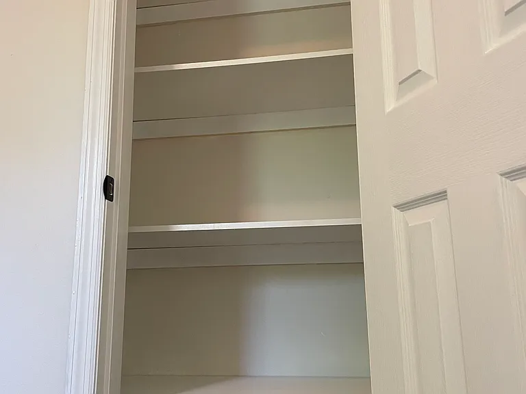 9833 Lilac Dr — Photo 10