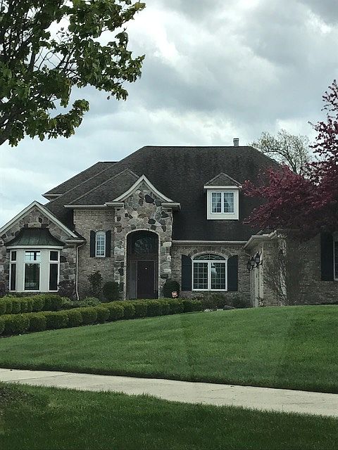 1st image of 2063 Medina Dr