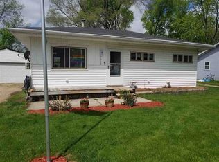 7502 Randy Rd, Machesney Park, IL 61115