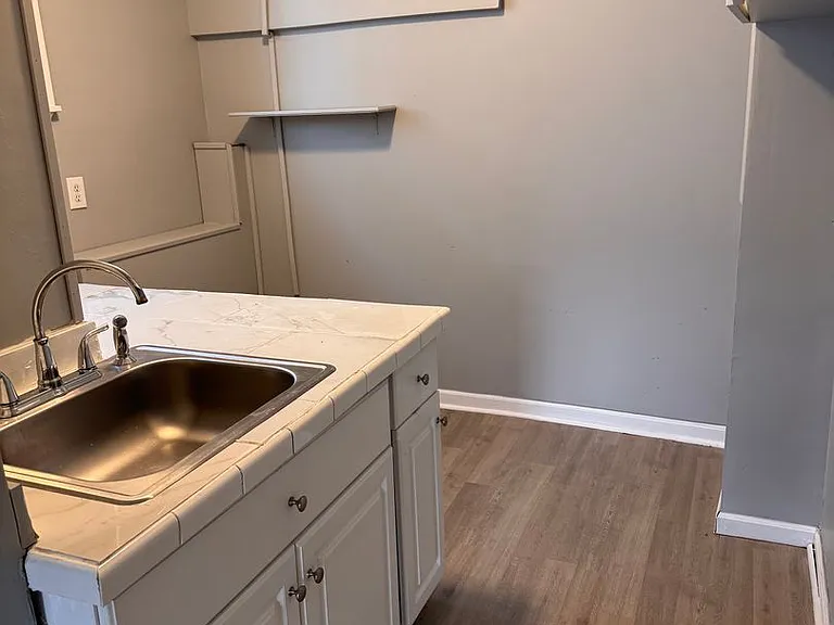 84 Forker Blvd — Photo 5