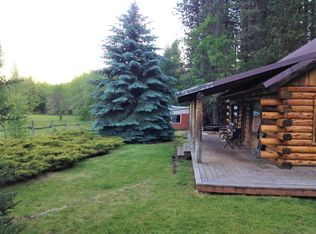 832 Ulrich Rd, Prospect, OR 97536