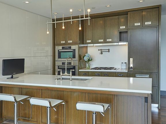 3rd image of 151 E 85th St APT 10K