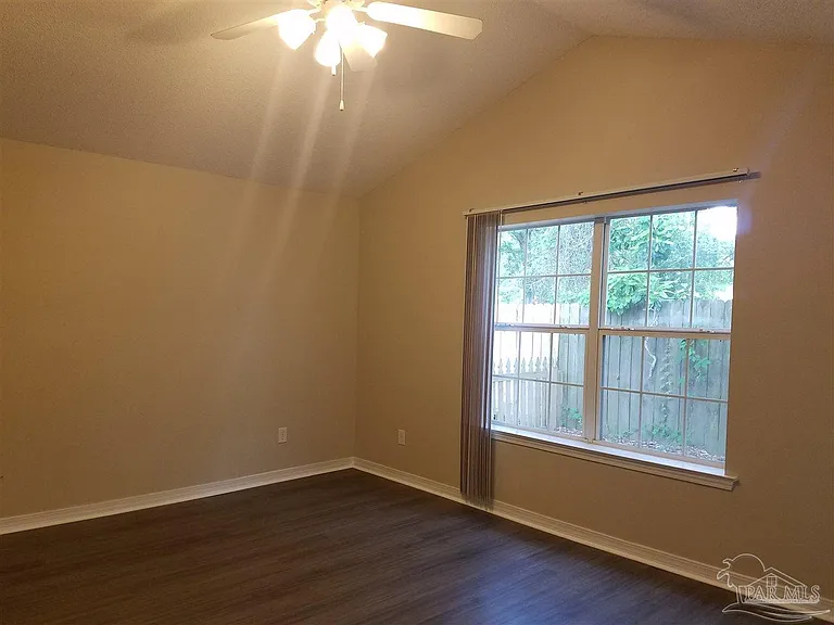 5944 Last Big Tree Ln — Photo 5
