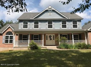 338 Valley View Dr, Albrightsville, PA 18210