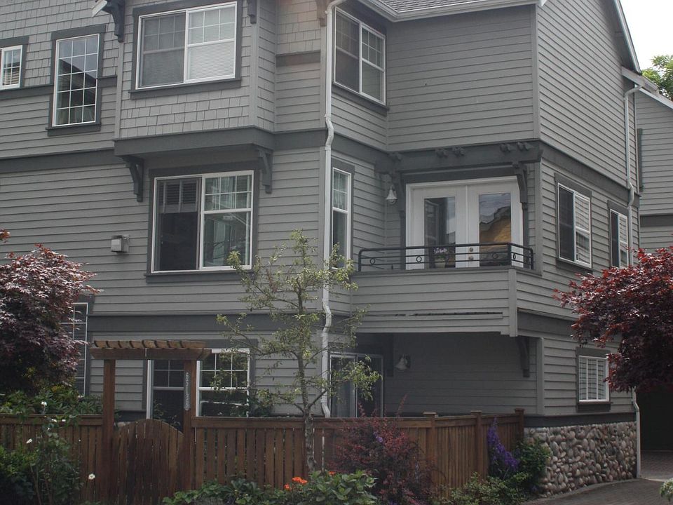 View from 24th Ave.