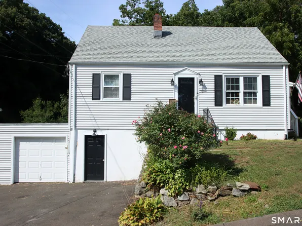 75 Coppola Terrace, Derby, CT 06418