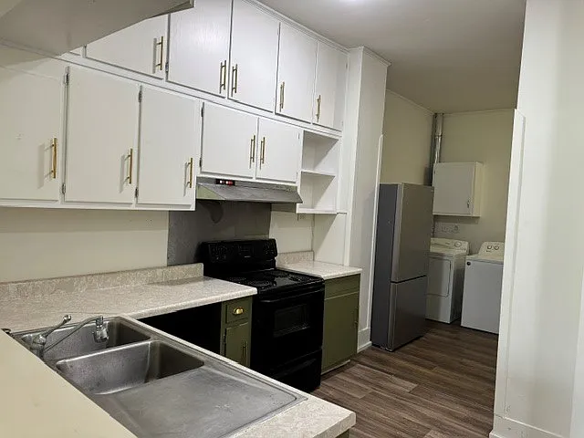 1010 Angel St #A — Photo 5