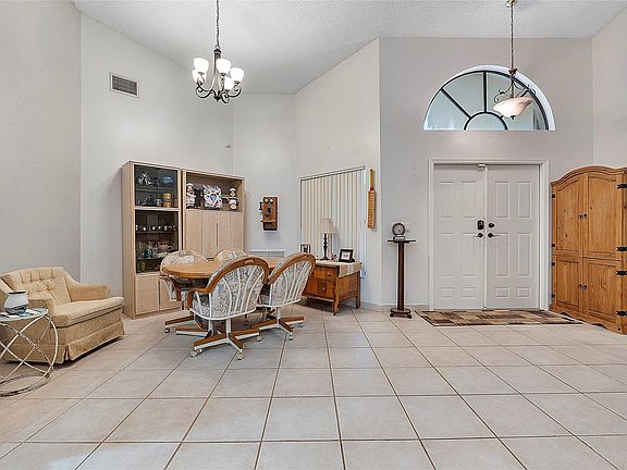 5th image of 2323 NW 97th Lane