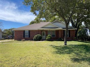 2404 N 42nd St, Waco, TX 76710