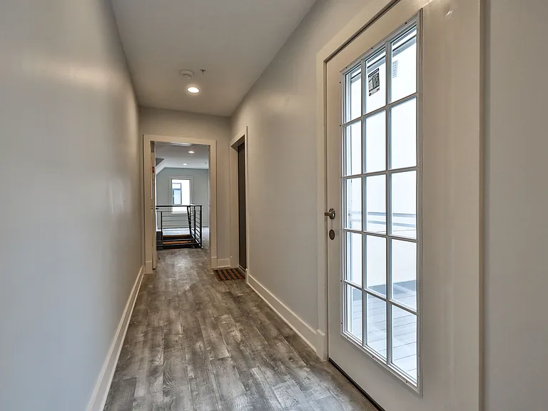 1322 N Franklin St #1 — Photo 18