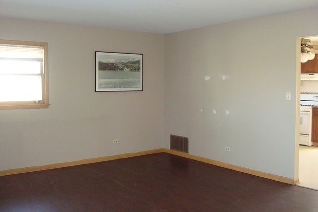 2nd image of 914 Hillside Ave APT 1