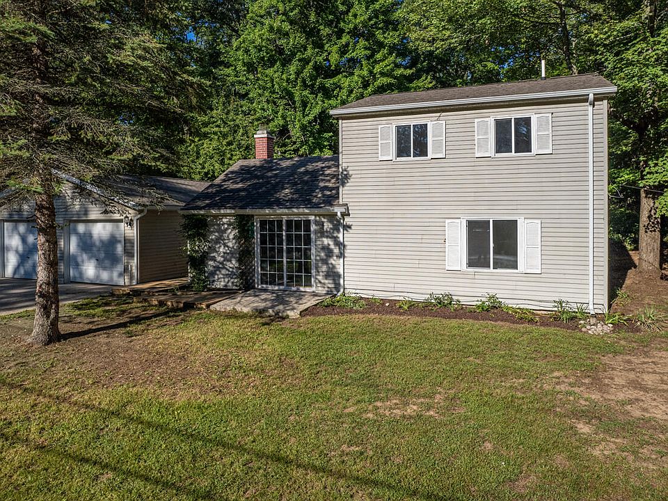1st image of 8901 Vista Dr