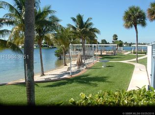 3000 W Marina Dr, Fort Lauderdale, FL 33312