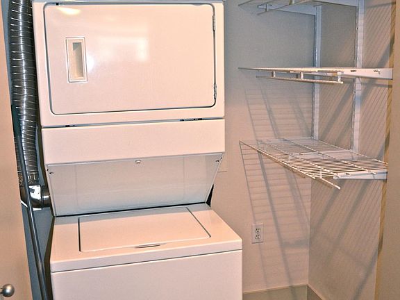 In-unit Washer/Dryer