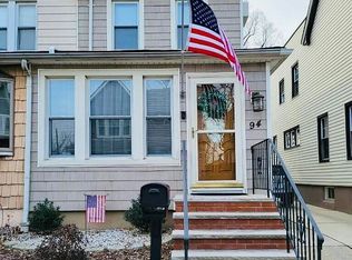 94 Delafield Pl, Staten Island, NY 10310