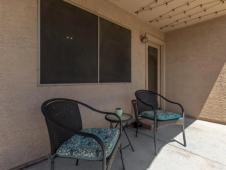 2021 S Bahama Dr — Photo 17