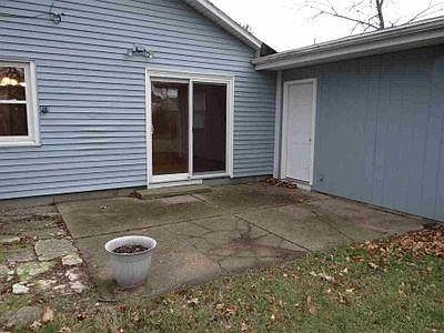 3rd image of 3117 Salem Dr