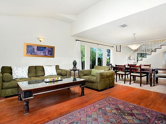 4th image of 4829 Bruges Ave